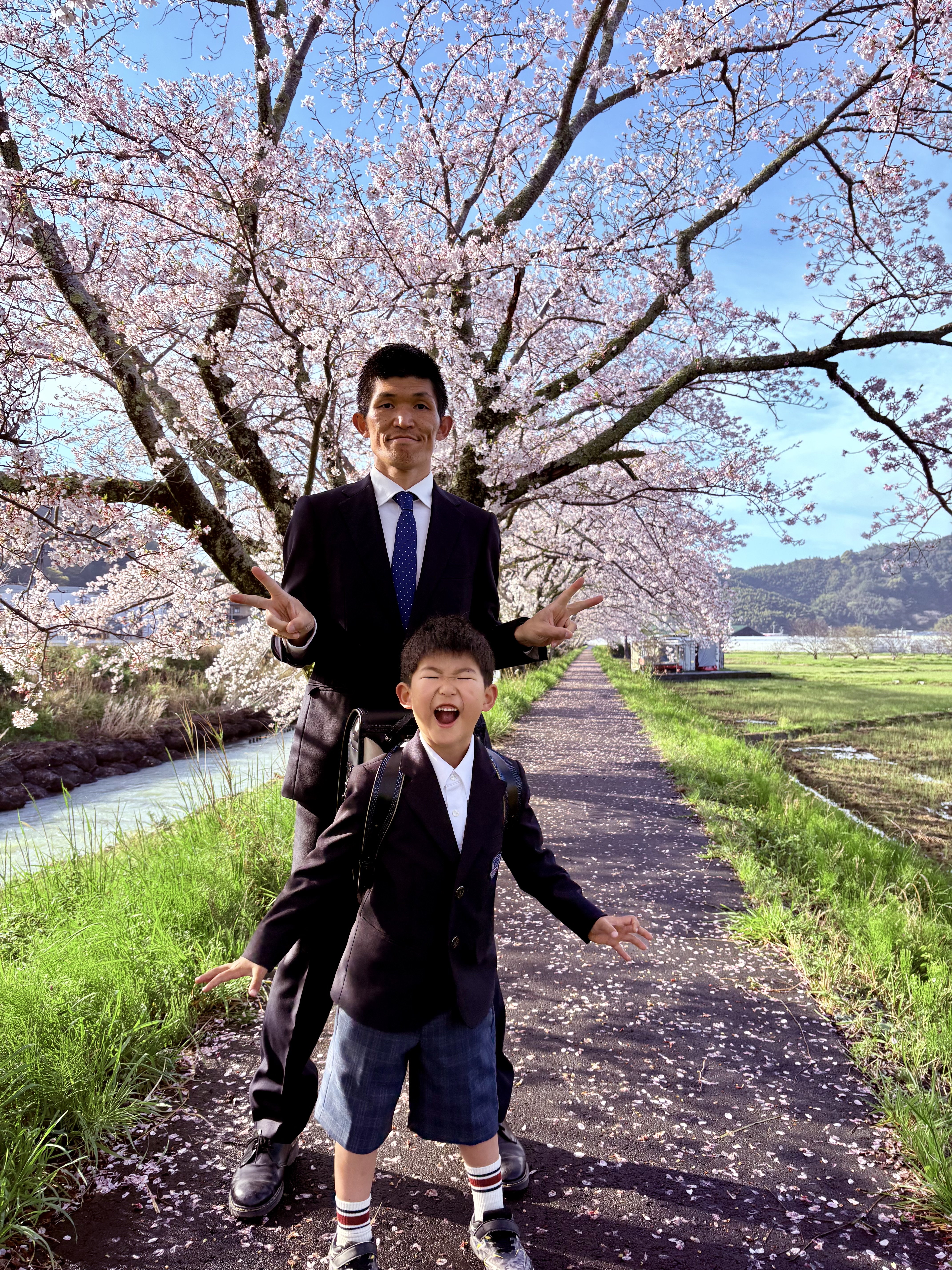 4月8日からは集団登校！<br>しばらく朝が戦場並みに激しくなりそうだ！自分でやれるまでどのぐらいかかるか？<br>楽しみだ( ◠‿◠ )<br>